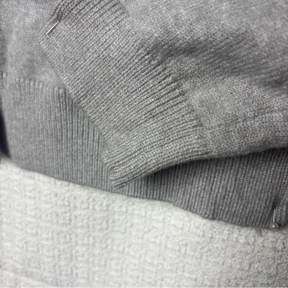 Vigoss Heather Gray Cardigan with Delicate Lace‎ Trim - Picture 5 of 8